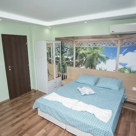 Nikol Apartment